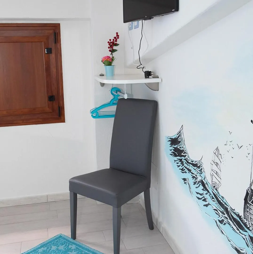 La Casa Del Corso Bed and Breakfast Orgosolo 0*,  Italien